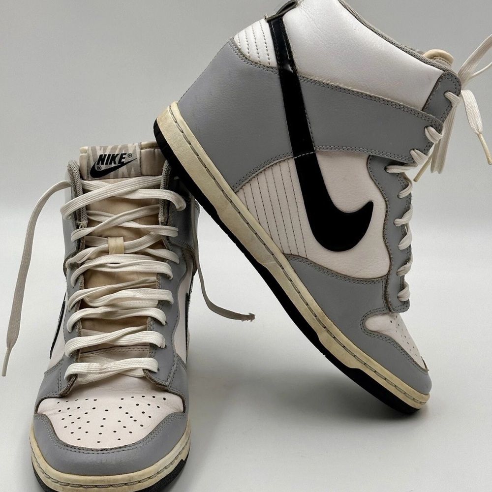 NIKE DUNK WOMENS SIZE 9.5 HI TOP HIGH SKY HIDDEN WEDGE SNEAKERS WOLF GRAY SHOE